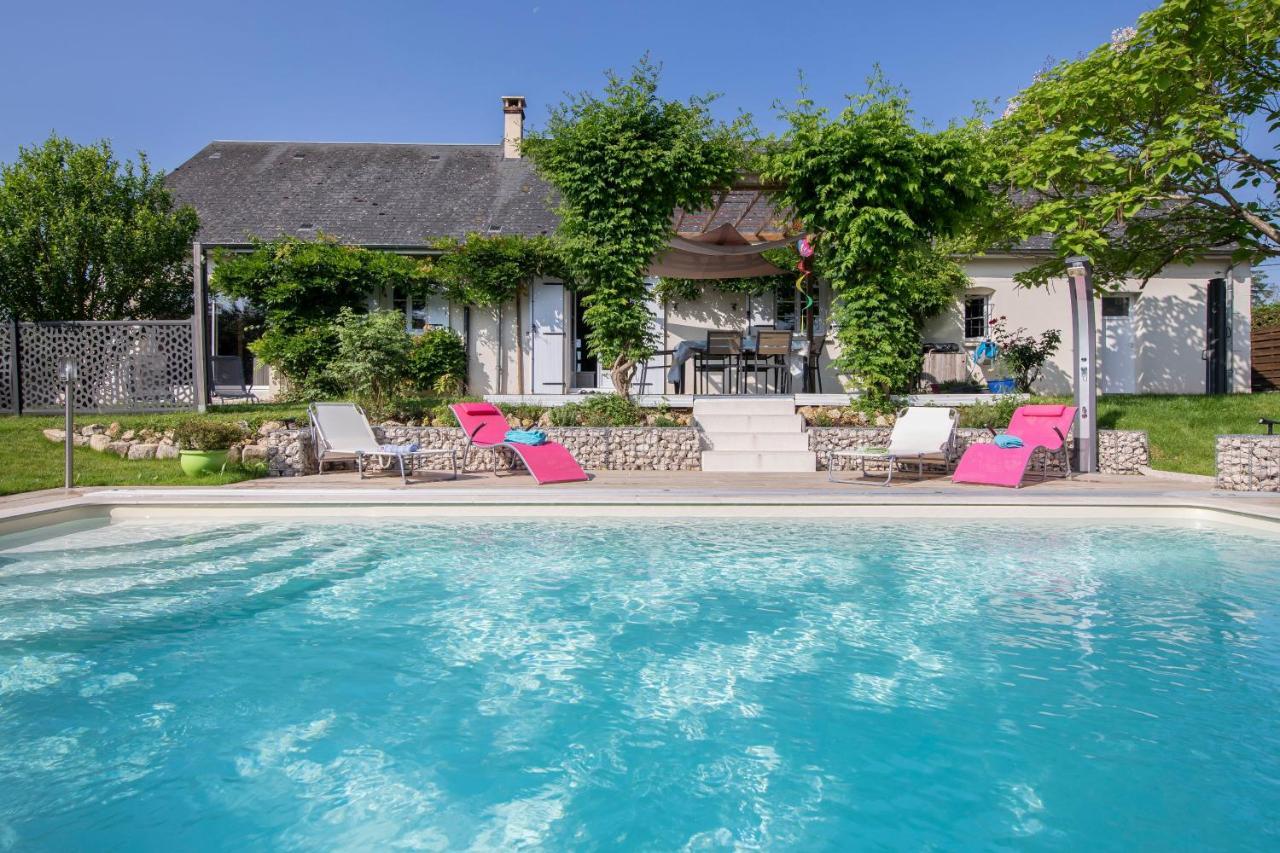 Au Coeur Du Bien-Etre, Chalet Avec Piscine Chauffee Et Couverte, Spa, Sauna, Massages Monteaux Kültér fotó
