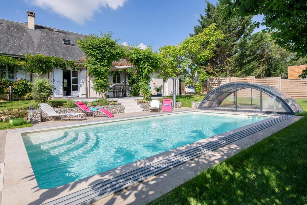 Au Coeur Du Bien-Etre, Chalet Avec Piscine Chauffee Et Couverte, Spa, Sauna, Massages Monteaux Kültér fotó